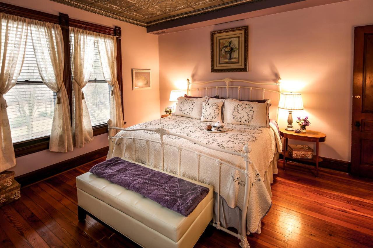 Bed and Breakfast Weller Haus Bed, Breakfast & Event Center Bellevue Exterior foto